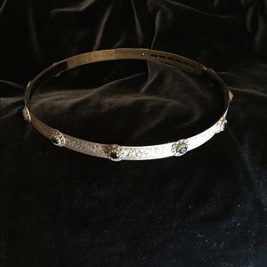 Headband / crown with medieval look